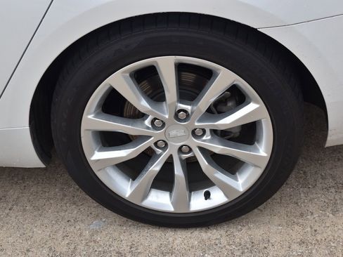 Used 2016 Cadillac XTS Luxury w/ Driver Awareness Package FWD image 12