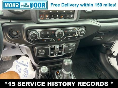 Used 2020 Jeep Wrangler Unlimited Sahara AWD/4WD image 24