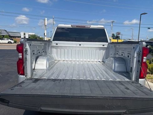 Used 2020 Chevrolet Silverado 1500 Custom Trail Boss AWD/4WD image 7