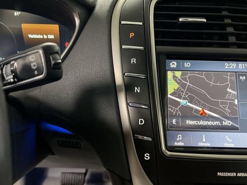 Used 2020 Lincoln Nautilus Reserve AWD/4WD image 16