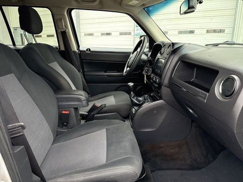 Used 2013 Jeep Patriot Sport w/ PWR Value Group image 11