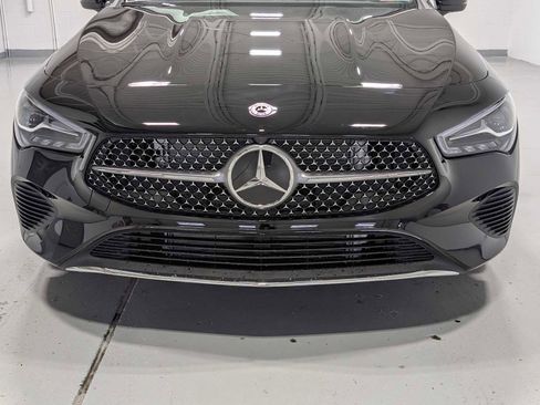 Used 2026 Mercedes-Benz CLA 250 4MATIC image 2