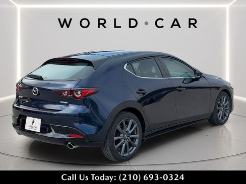 Used 2024 MAZDA MAZDA3 s FWD image 4