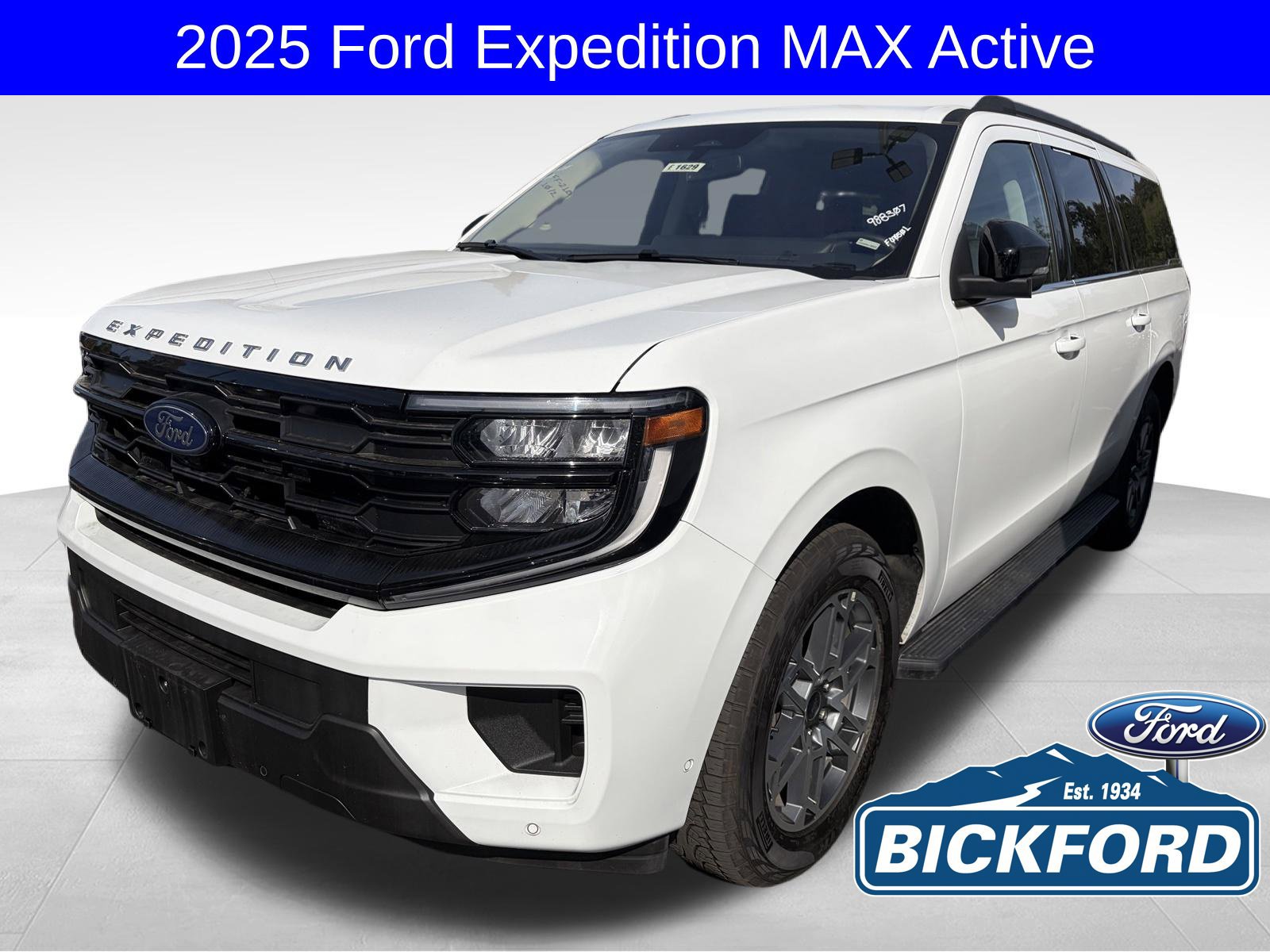 Used 2025 Ford Expedition Max Active AWD/4WD image 1