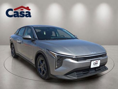 Used 2025 Kia K4 FWD image 4