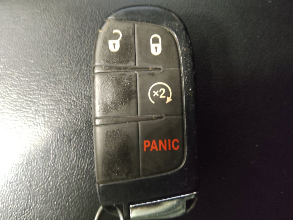 Used 2020 Jeep Compass Latitude w/ Cold Weather Group AWD/4WD image 32