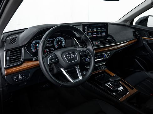 Certified 2023 Audi Q5 2.0T Premium Plus w/ Premium Plus Package image 9