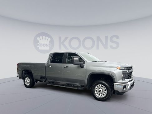 Used 2025 Chevrolet Silverado 2500 LT w/ Safety Package AWD/4WD image 10