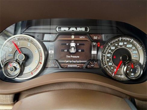 Used 2022 RAM 2500 Limited image 28