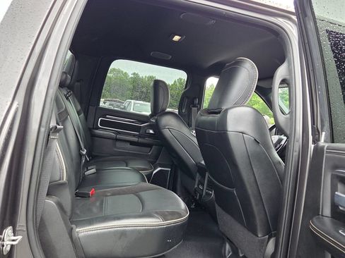 Used 2020 RAM 2500 Laramie w/ Night Edition AWD/4WD image 12