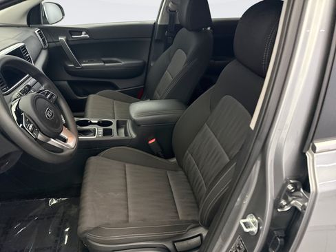 Used 2021 Kia Sportage LX AWD/4WD image 11