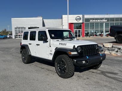 Used 2023 Jeep Wrangler Unlimited w/ Sun & Screen Package