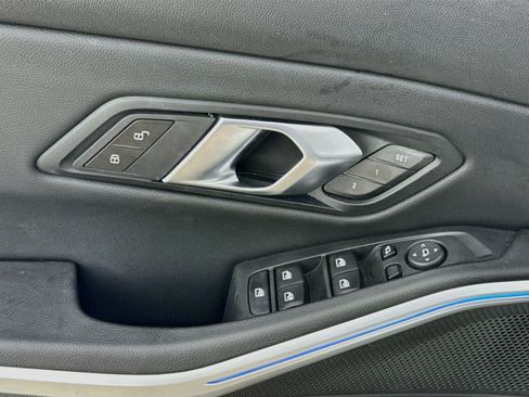 Used 2026 BMW 330i xDrive Sedan AWD/4WD image 20