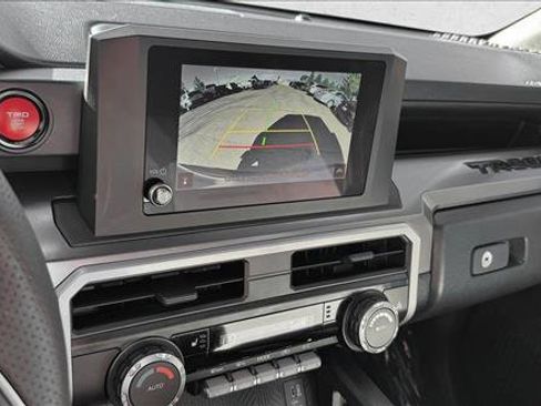 Certified 2025 Toyota Tacoma TRD Off-Road image 14