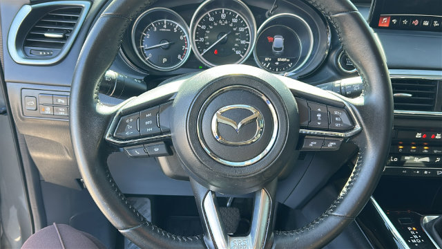 Used 2020 MAZDA CX-9 Touring w/ Touring Premium Package FWD image 19