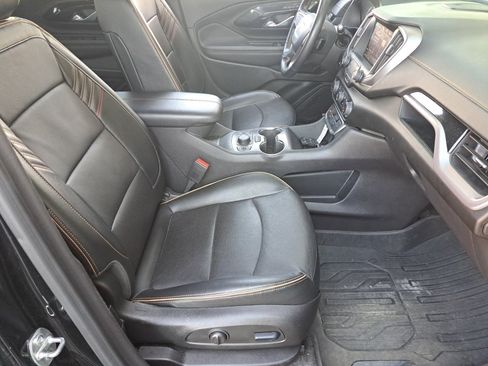 Used 2024 GMC Terrain AT4 w/ Infotainment Package II AWD/4WD image 14