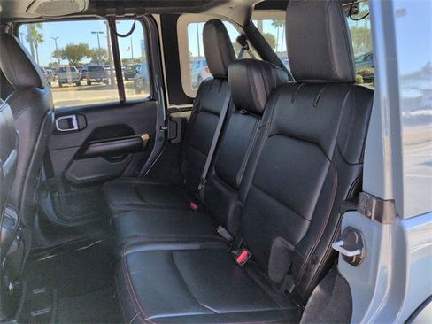 Used 2024 Jeep Wrangler Unlimited Rubicon image 14