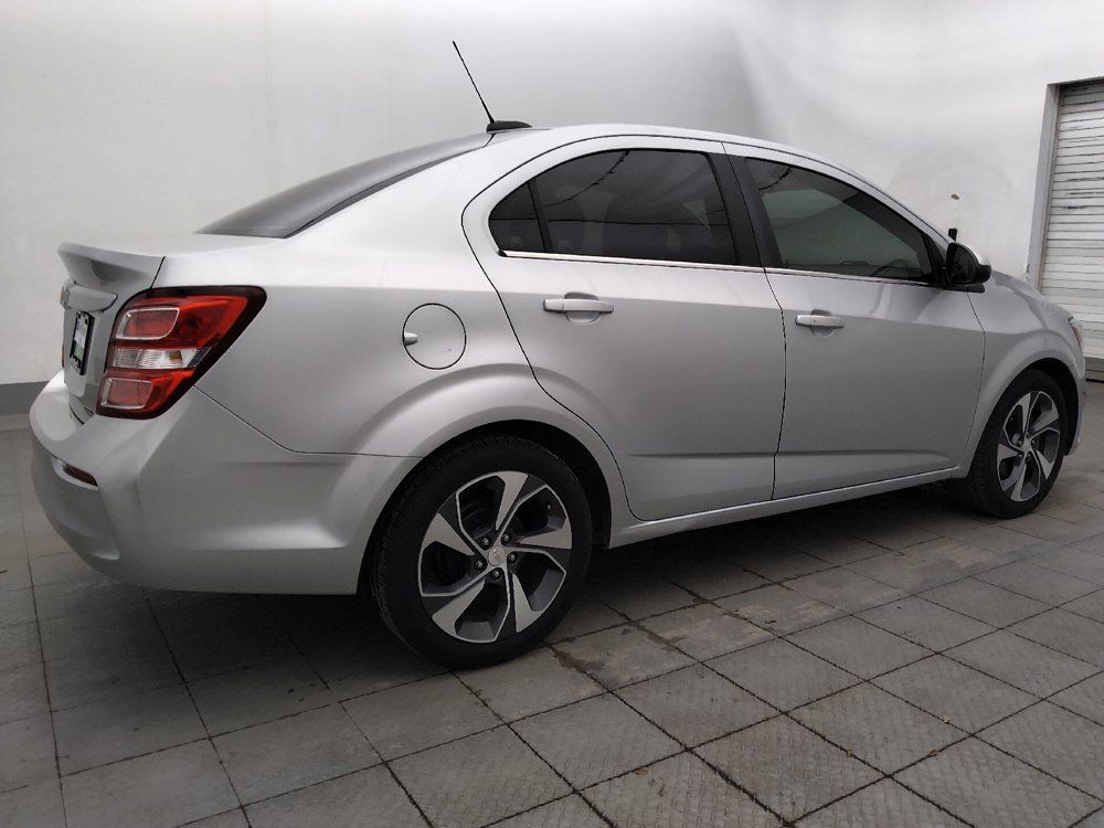 Used 2020 Chevrolet Sonic Premier FWD image 10