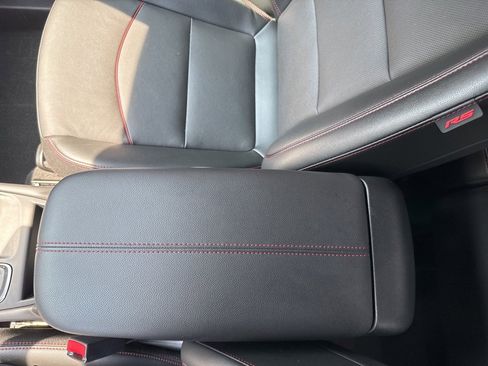 Used 2023 Chevrolet Equinox RS w/ RS Leather Package image 35