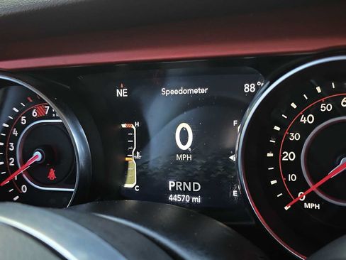 Used 2021 Jeep Wrangler Rubicon AWD/4WD image 22