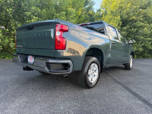 Used 2025 Chevrolet Silverado 1500 LT AWD/4WD image 21