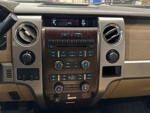 Used 2012 Ford F150 Lariat image 32