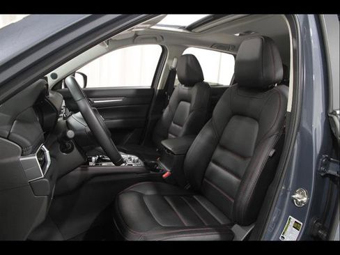 Certified 2023 MAZDA CX-5 Carbon Edition AWD/4WD image 5