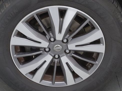 Used 2017 Nissan Pathfinder S FWD image 31