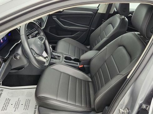 Used 2024 Volkswagen Jetta SE image 21