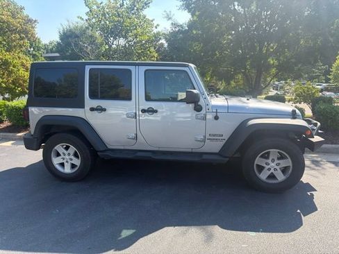 Used 2016 Jeep Wrangler Unlimited Sport w/ Quick Order Package 24S AWD/4WD image 1