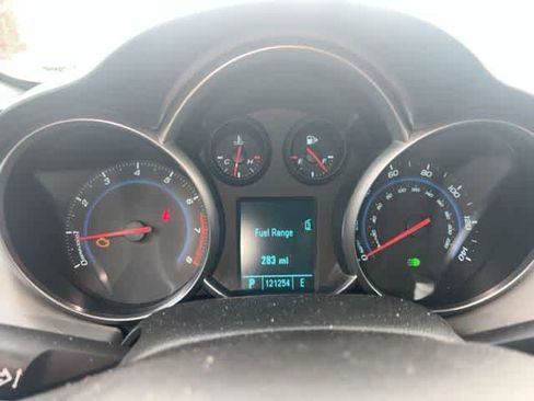 Used 2011 Chevrolet Cruze LS w/ Connectivity Package image 19