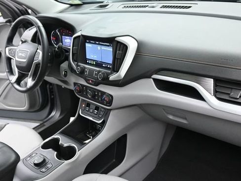 Used 2020 GMC Terrain SLT w/ Preferred Package AWD/4WD image 30