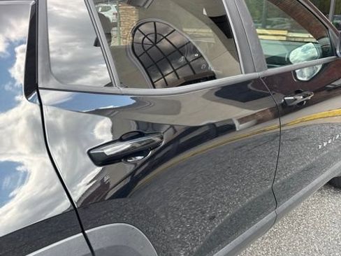 Used 2026 Chevrolet Equinox LT w/ LPO, Floor Liner Package FWD image 19