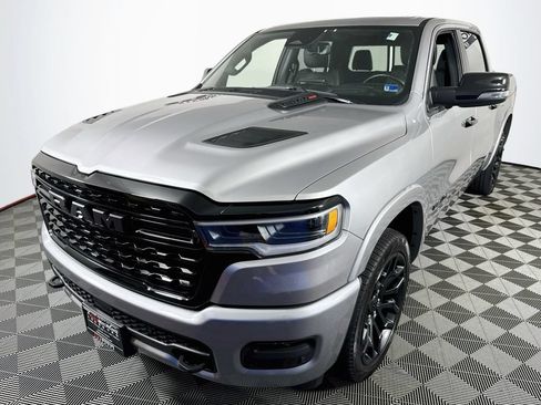 Used 2025 RAM 1500 Limited AWD/4WD image 3