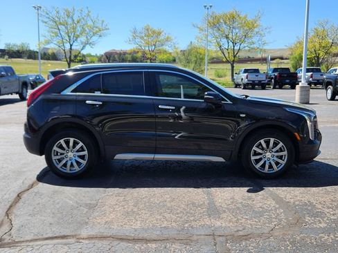 Used 2023 Cadillac XT4 Premium Luxury w/ Cold Weather Package FWD image 7