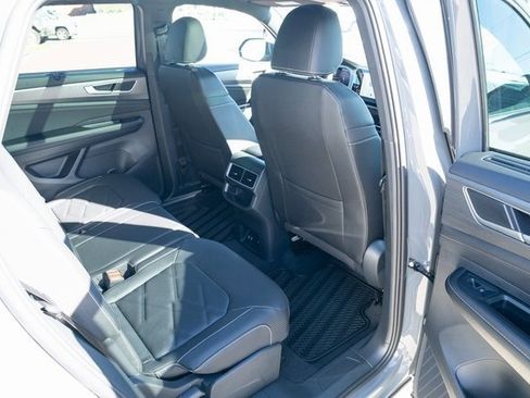 New 2026 Volkswagen Atlas Cross Sport SE image 36
