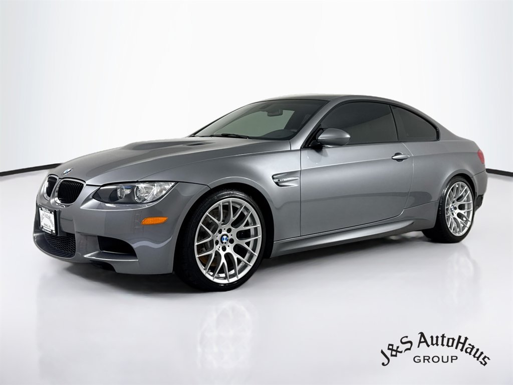 Used 2011 BMW M3 Coupe RWD image 3