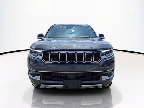 Used 2024 Jeep Wagoneer Series II AWD/4WD image 2