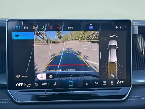 New 2026 Volkswagen Tiguan SE R-Line FWD image 17