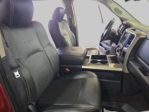 Used 2015 RAM 2500 Laramie w/ Convenience Group AWD/4WD image 10