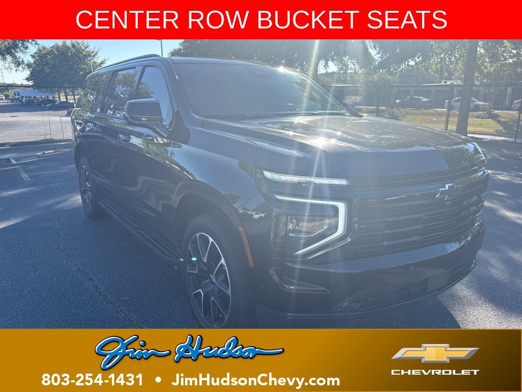 Used 2025 Chevrolet Suburban RST w/ Comfort Package AWD/4WD image 1
