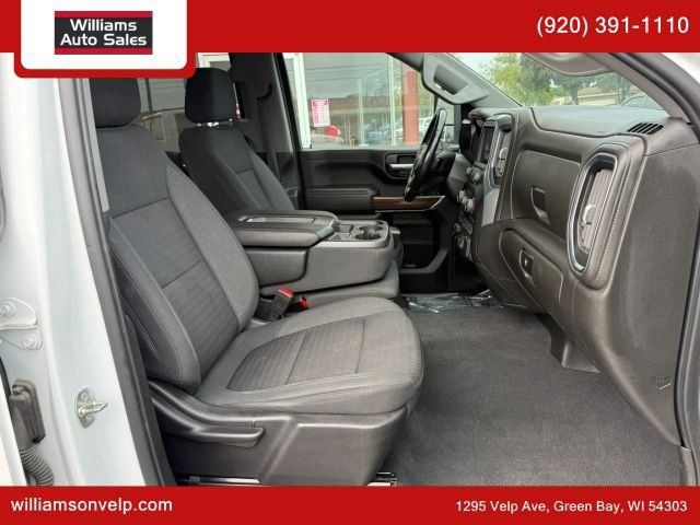 Used 2022 Chevrolet Silverado 3500 LT w/ Convenience Package AWD/4WD image 17