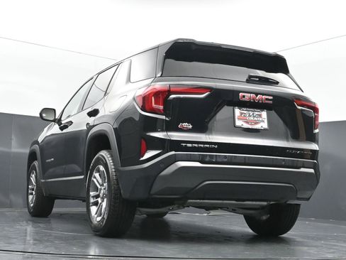 Used 2026 GMC Terrain Elevation FWD image 38