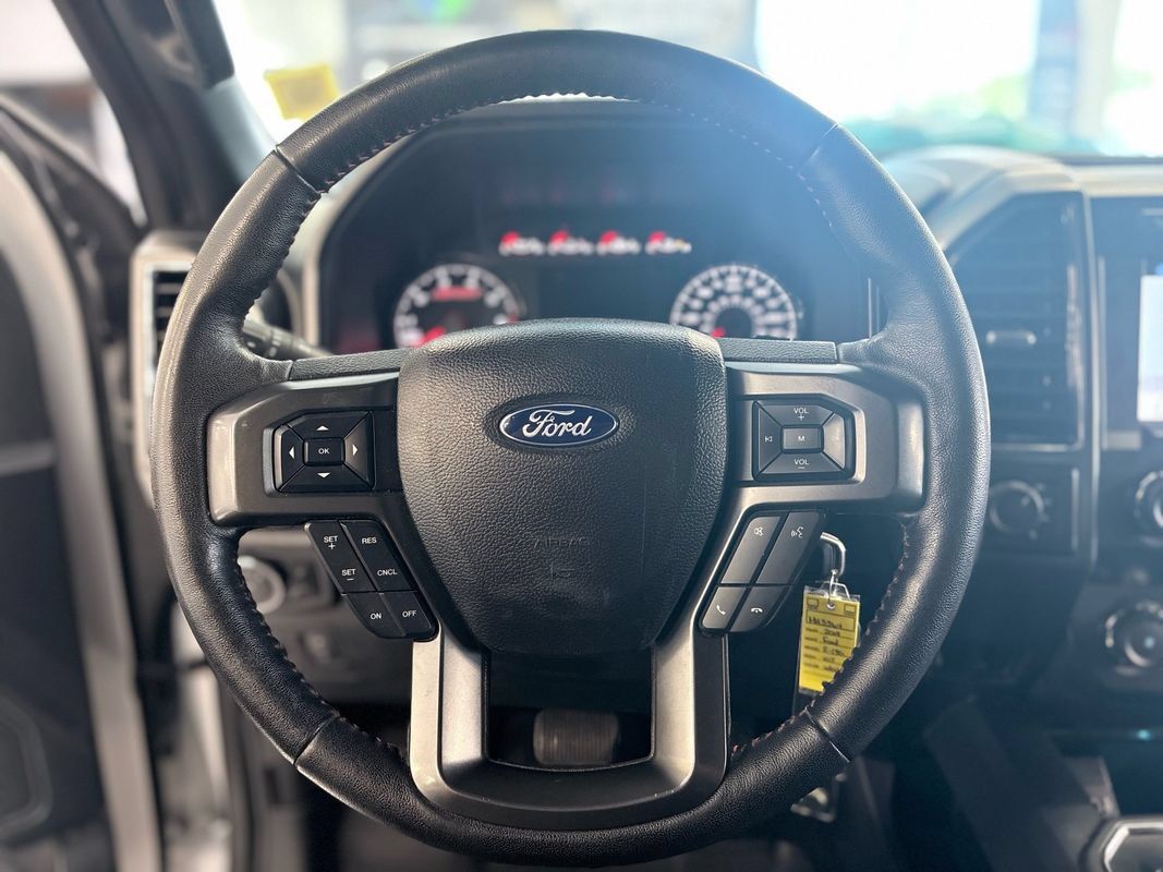 Used 2019 Ford F150 XLT w/ Equipment Group 302A Luxury AWD/4WD image 17
