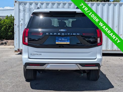 Certified 2025 Ford Expedition Max Platinum AWD/4WD image 5