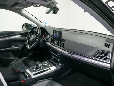 Used 2018 Audi Q5 2.0T Premium Plus w/ Premium Plus Package AWD/4WD image 26