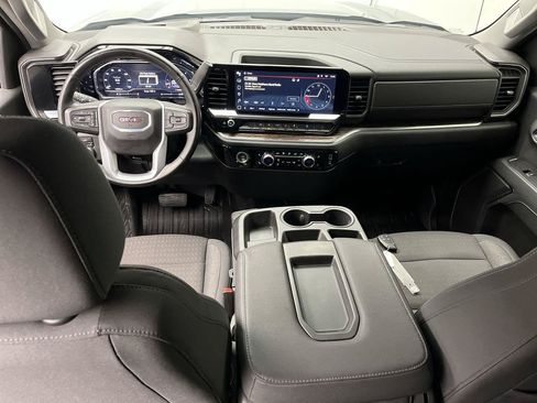 Certified 2024 GMC Sierra 1500 Elevation w/ LPO, Elevation Black Package AWD/4WD image 4
