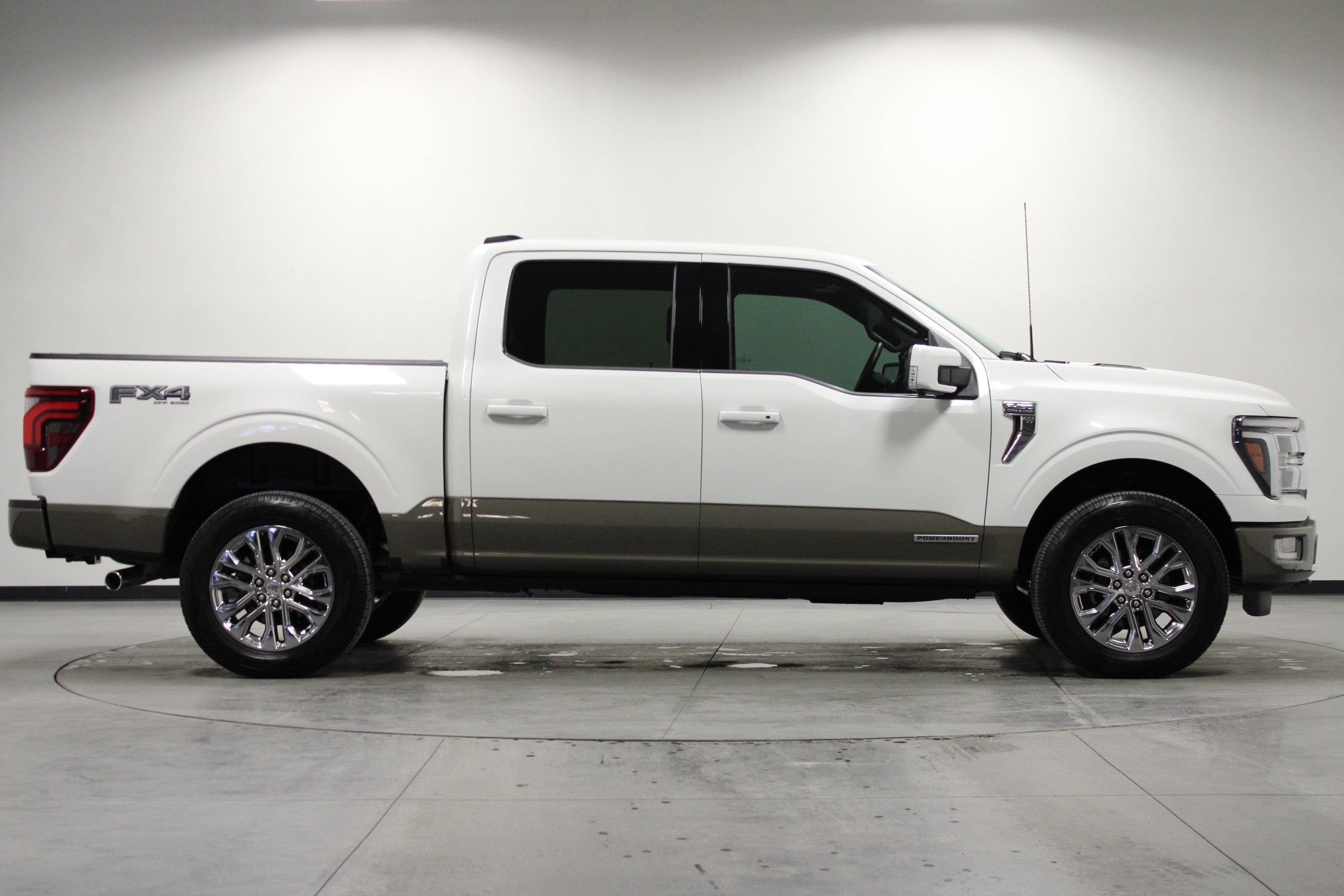 Used 2025 Ford F150 King Ranch w/ FX4 Off-Road Package AWD/4WD image 3