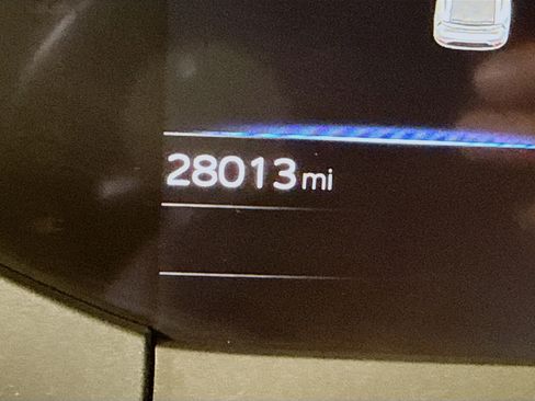 Used 2024 Toyota Prius Prime image 13