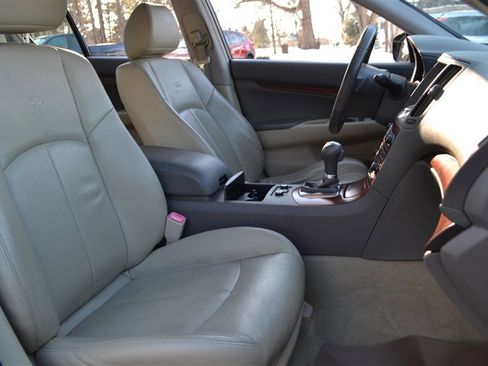 Used 2009 INFINITI G37 x Sedan w/ Premium Pkg image 36